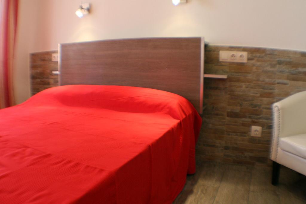 Apartamentos Bcntourism ピネダ・デ・マール エクステリア 写真