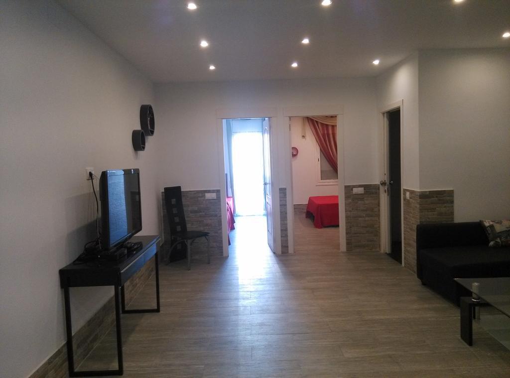Apartamentos Bcntourism ピネダ・デ・マール エクステリア 写真